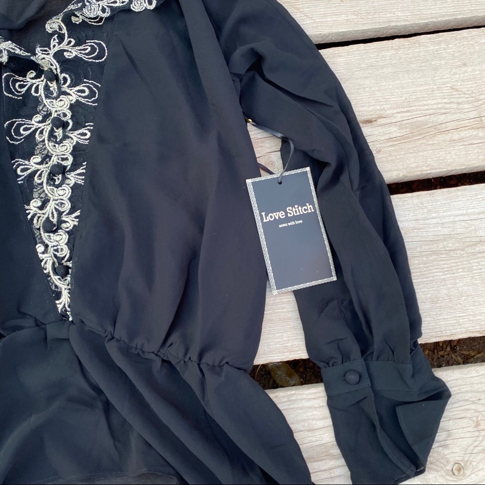 NWT Love Stitch Black woman's blouse M - Picture 4 of 10